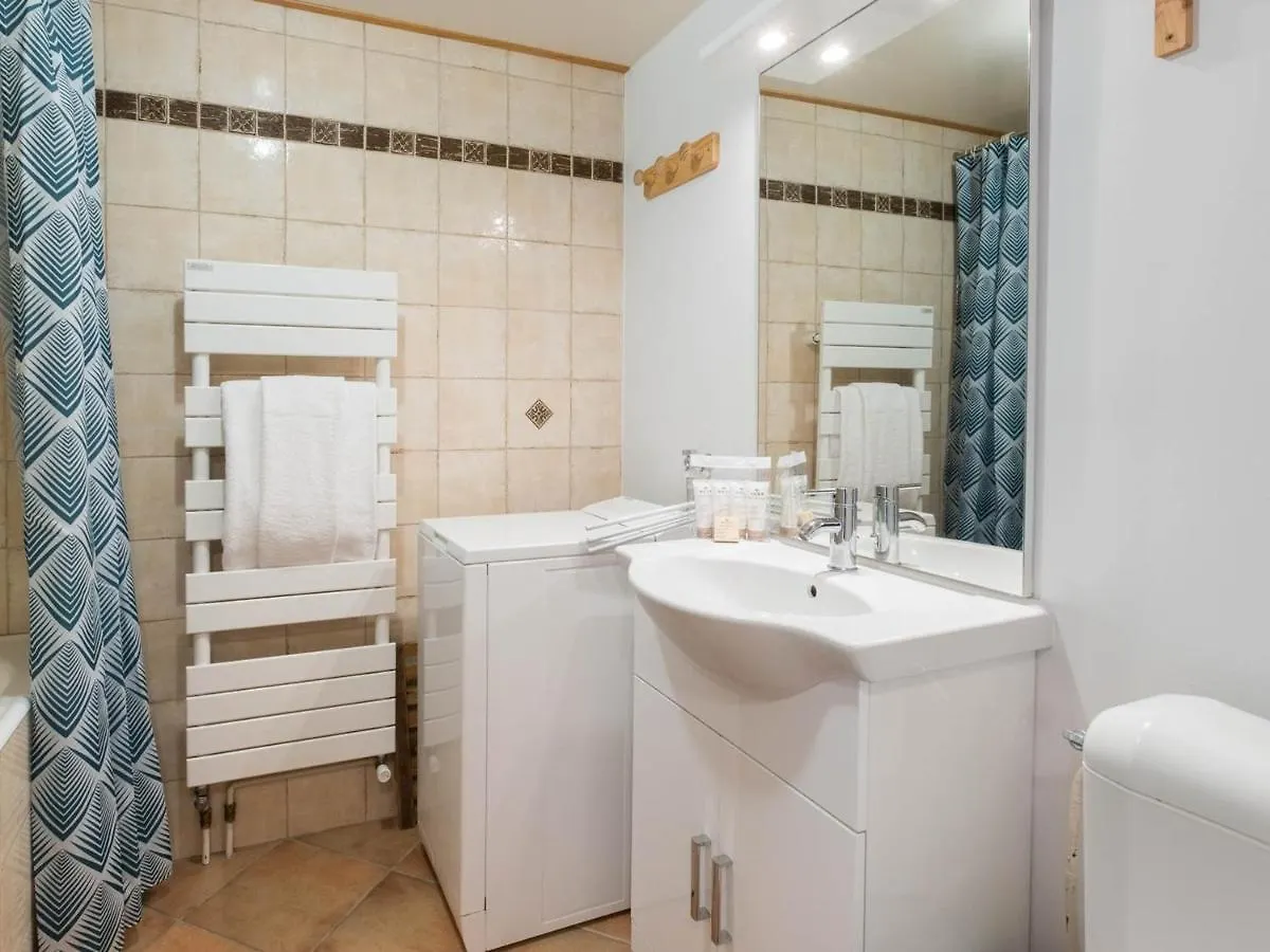 Appartement Cosy Avec Mezzanine, Terrasse Ensoleillee, Acces Direct Pistes, Coeur Courchevel Moriond - Fr-1-563-31 France