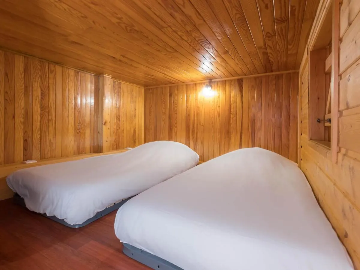 Apartment Appartement Cosy Avec Mezzanine, Terrasse Ensoleillee, Acces Direct Pistes, Coeur Courchevel Moriond - Fr-1-563-31